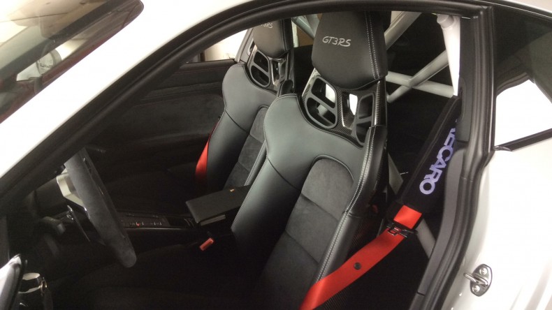 内装前方シート