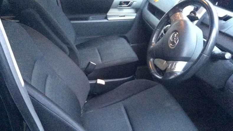 内装前方シート