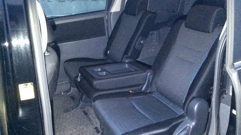 内装後方シート