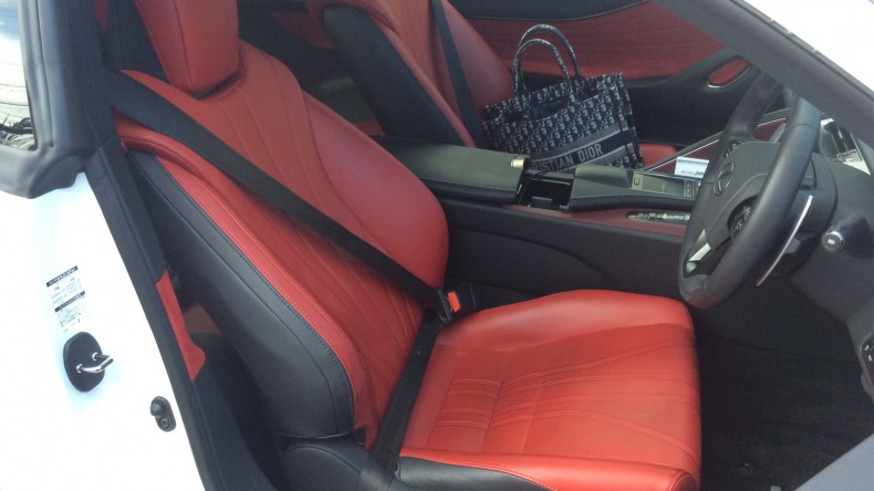 内装前方シート