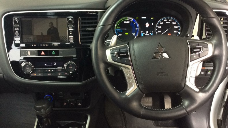 内装インパネ全体