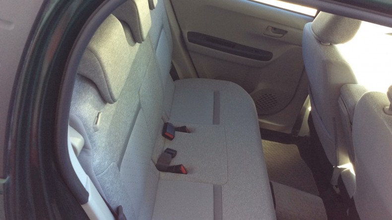 内装後方シート