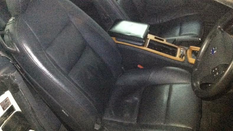 内装前方シート