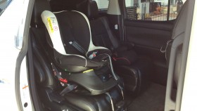 内装後方シート