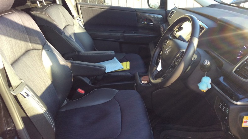 内装前方シート