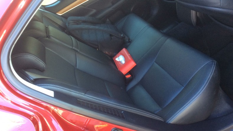 内装後方シート