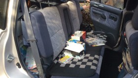 内装後方シート