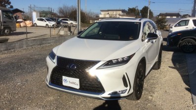 car_main_img