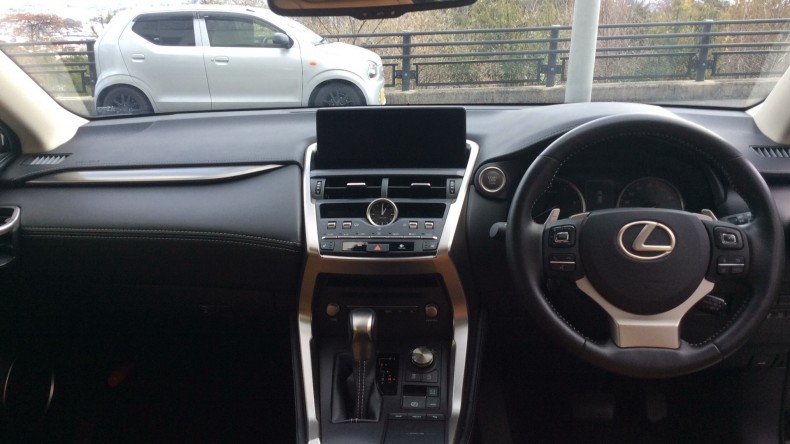 内装インパネ全体