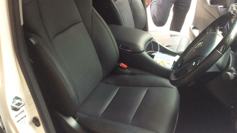 内装前方シート