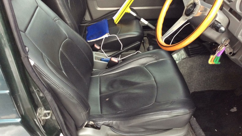 内装前方シート