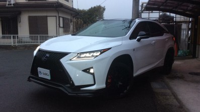 car_main_img