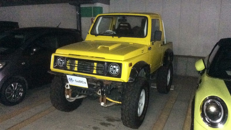 car_main_img