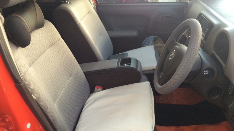 内装前方シート