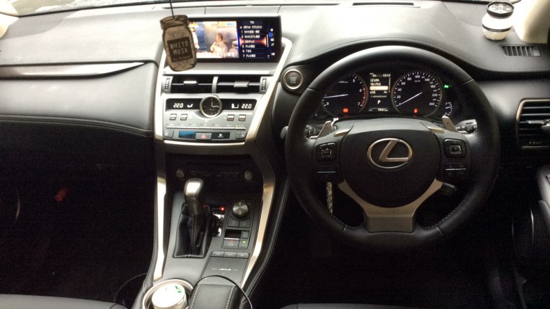 内装インパネ全体