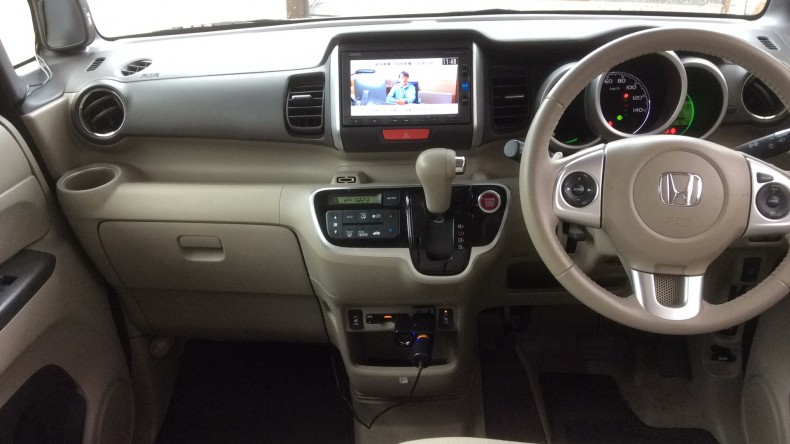 内装インパネ全体