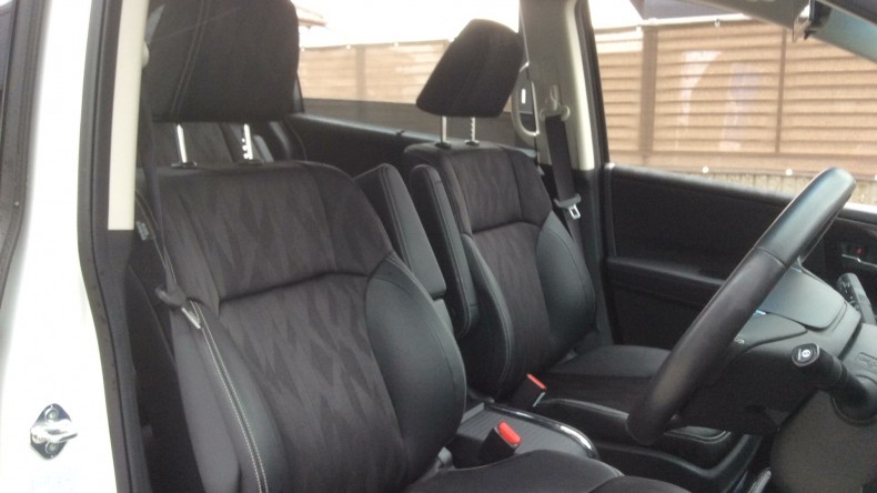 内装前方シート