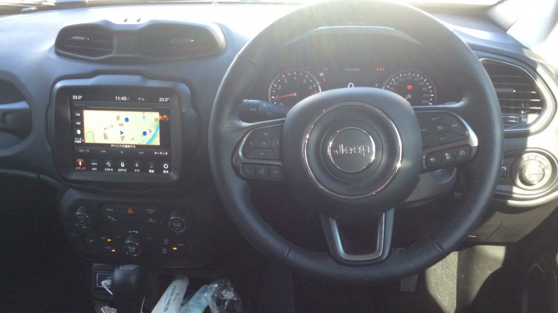 内装インパネ全体