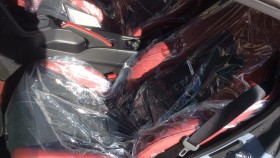 内装後方シート