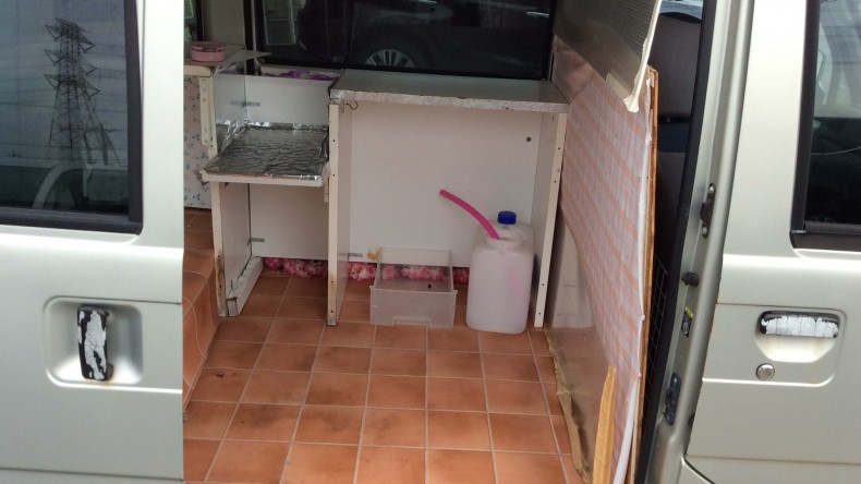 内装後方シート