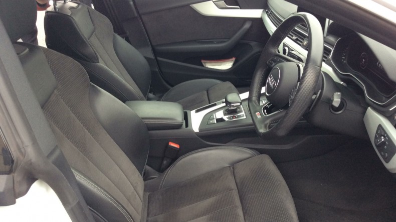 内装前方シート