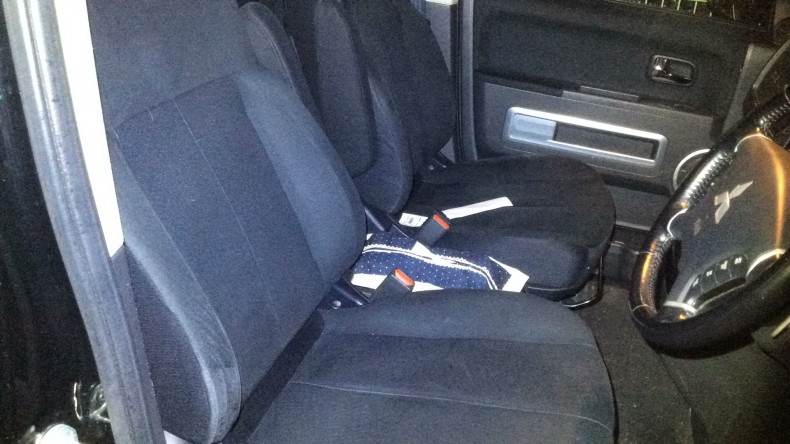 内装前方シート