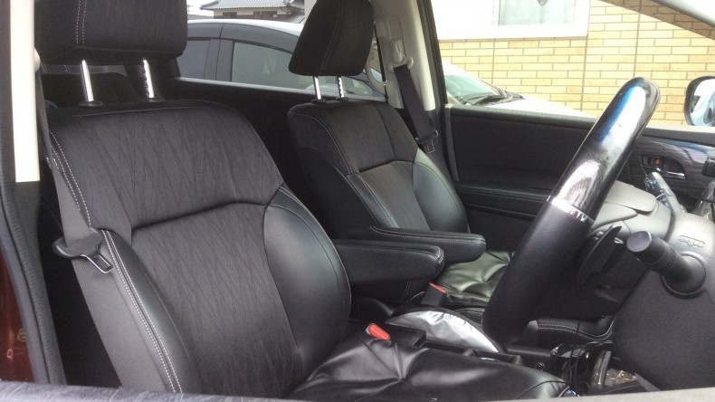 内装前方シート