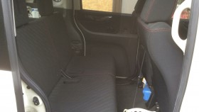 内装後方シート