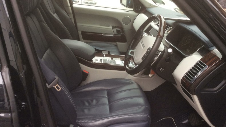 内装前方シート