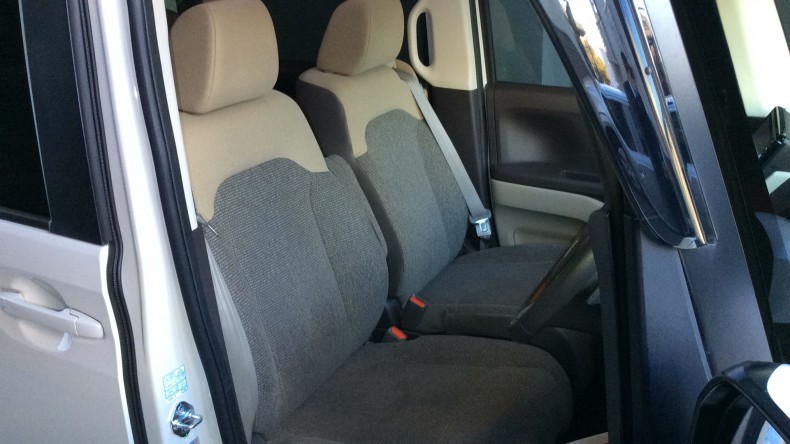 内装前方シート