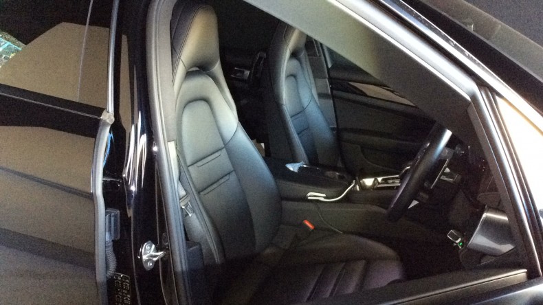 内装前方シート