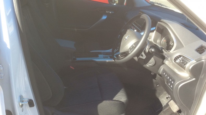 内装前方シート