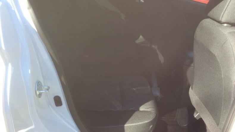 内装後方シート