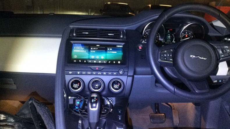 内装インパネ全体