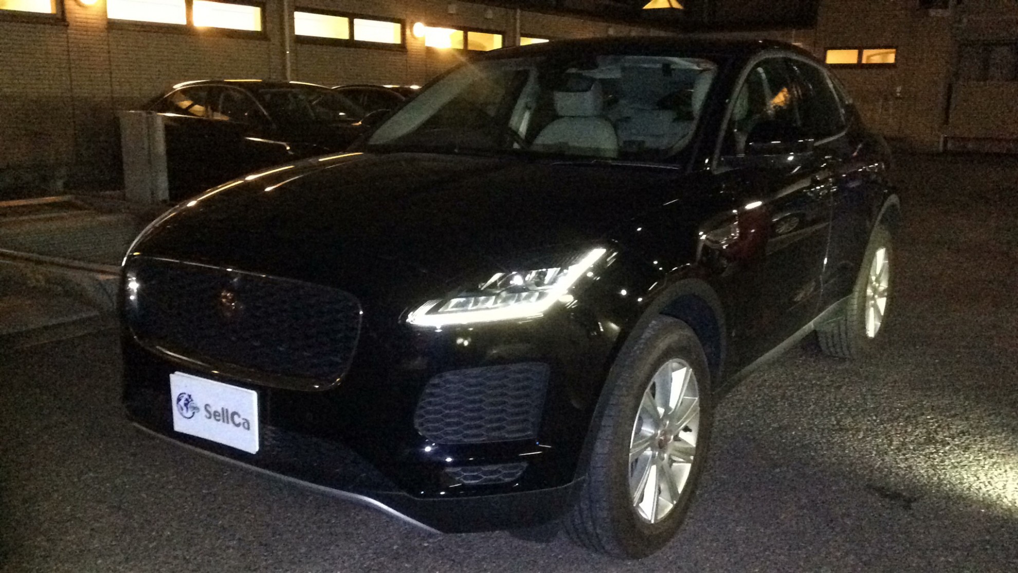 ジャガー Ｅペイスの売買実績画像