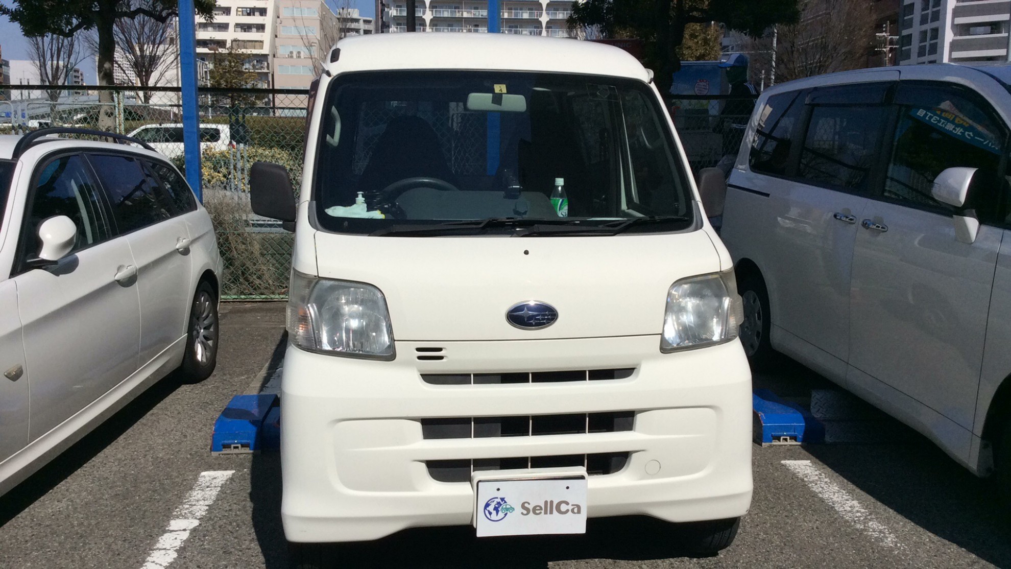 外装前方