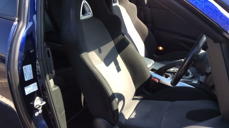 内装前方シート