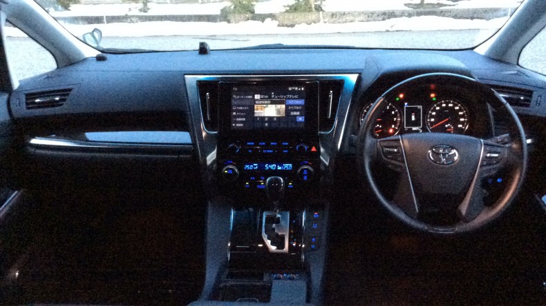 内装インパネ全体