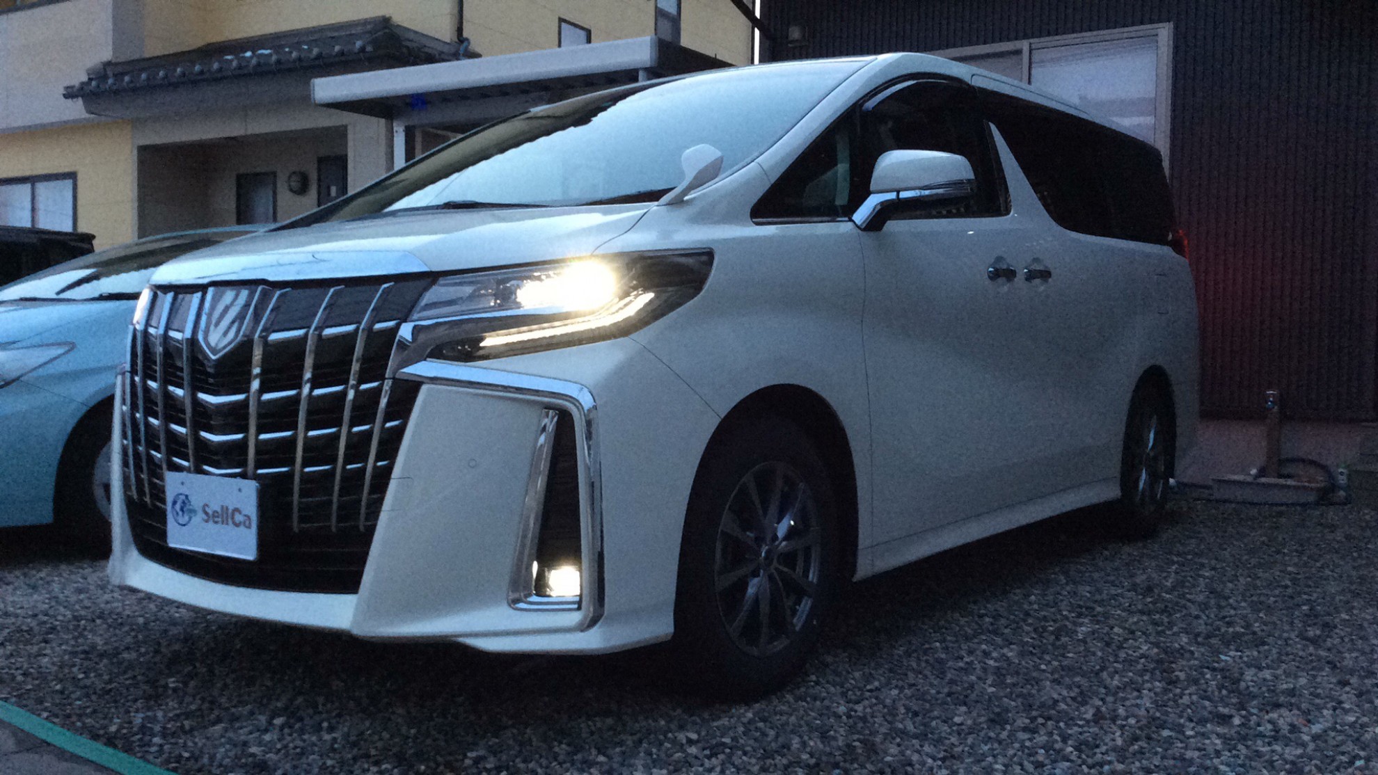 トヨタ アルファードの売買実績画像