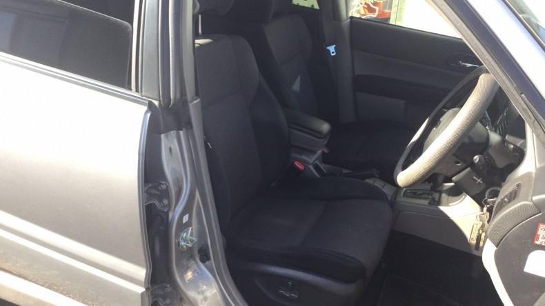 内装前方シート