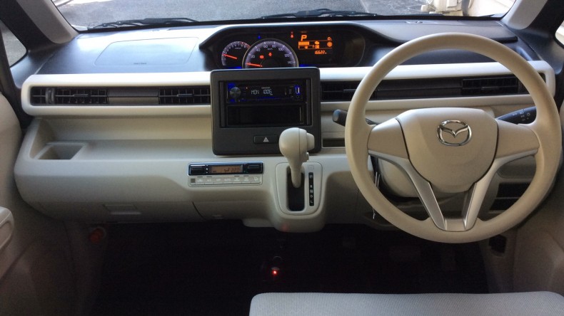 内装インパネ全体