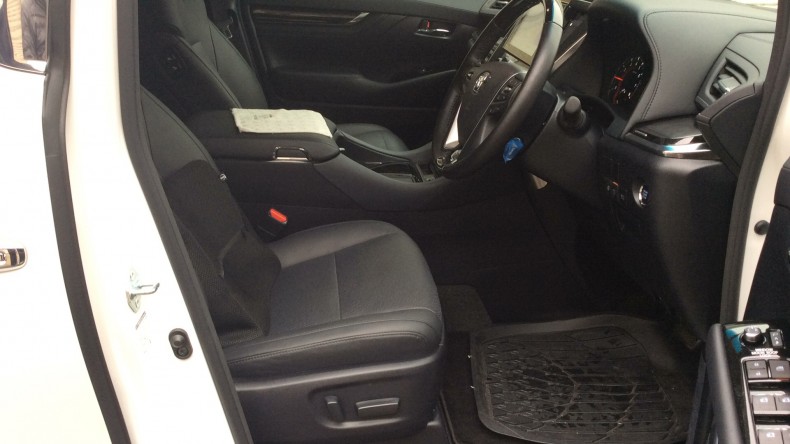 内装前方シート