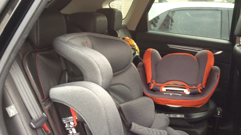 内装後方シート