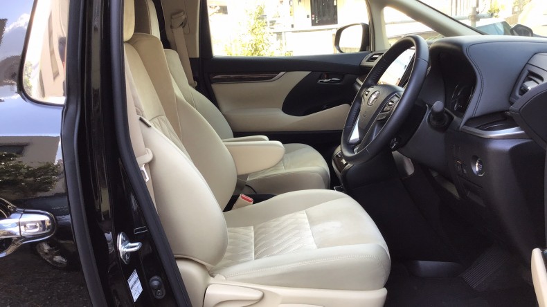 内装前方シート