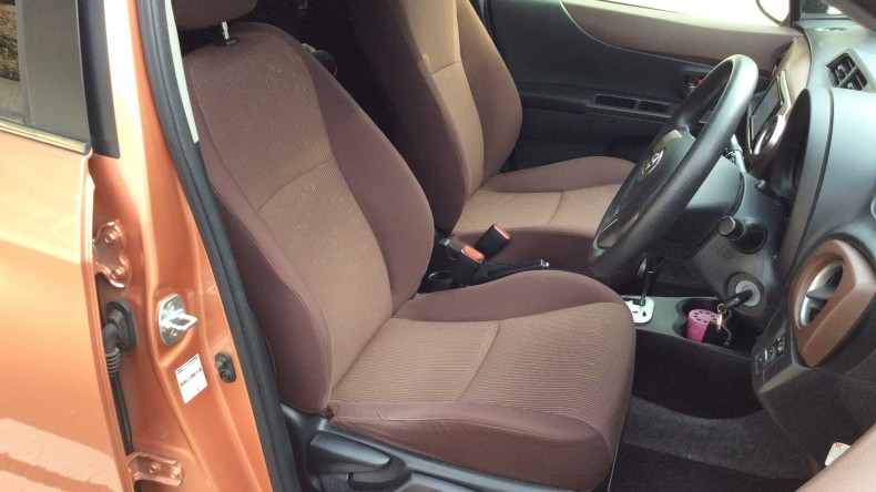 内装前方シート