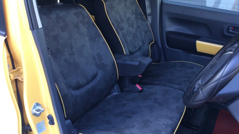 内装前方シート