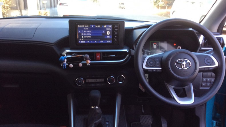 内装インパネ全体