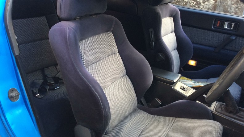 内装前方シート