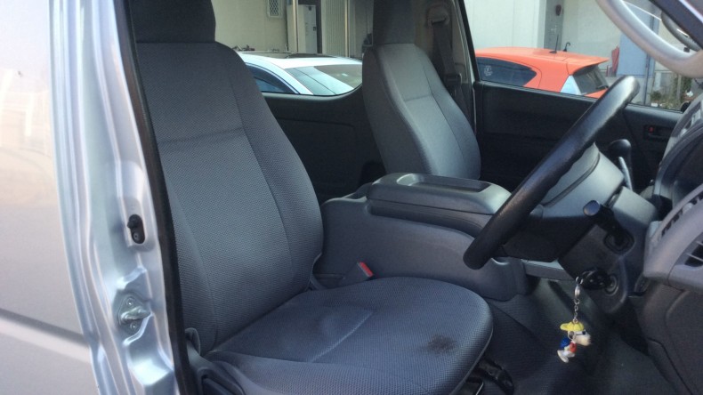 内装前方シート