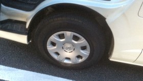 タイヤホイール前